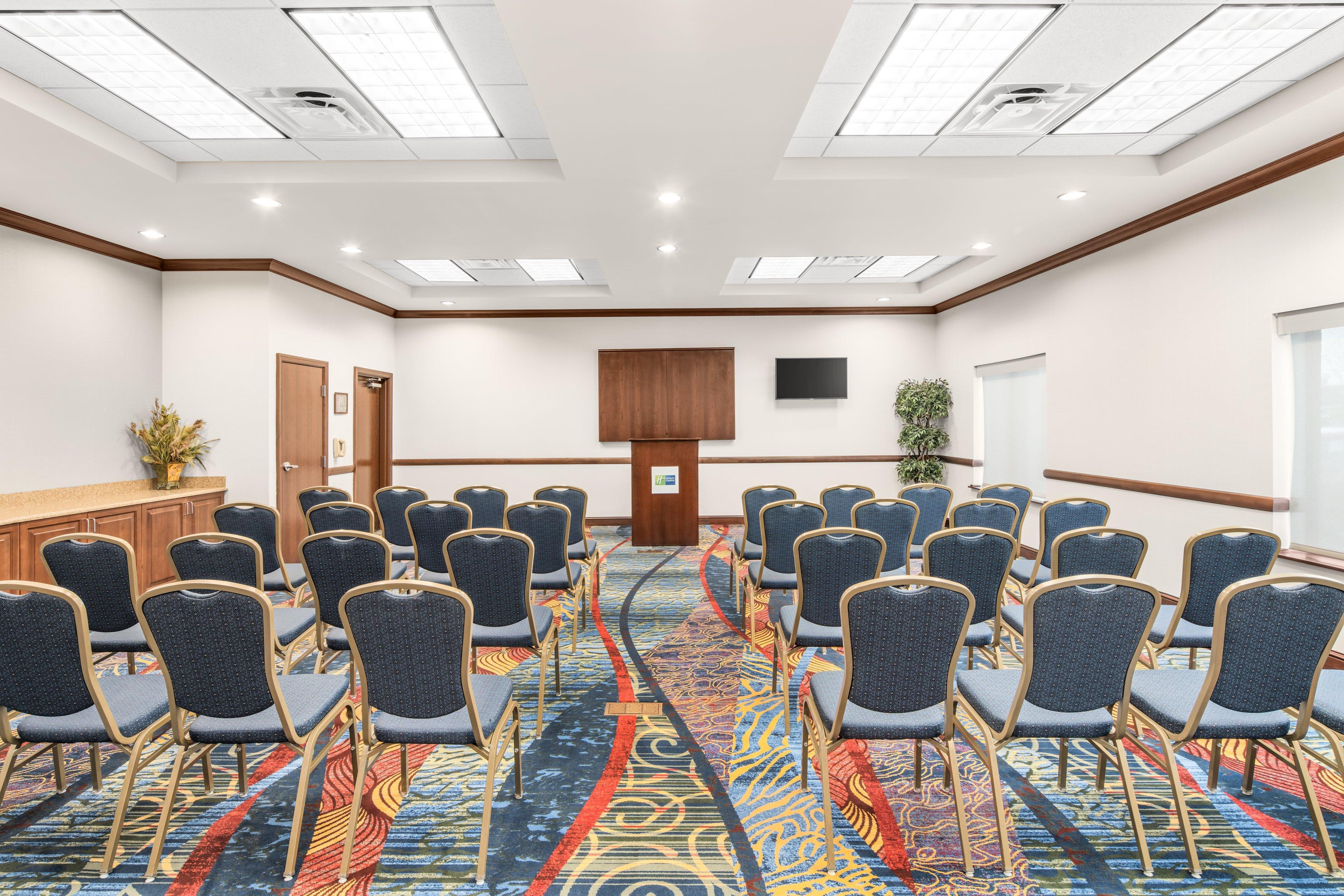 Holiday Inn Express & Suites Wilmington-Newark By Ihg Exterior foto